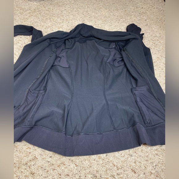 Lululemon Bhakti Yoga Jacket Black Womens Sz 8 - Picture 9 of 13